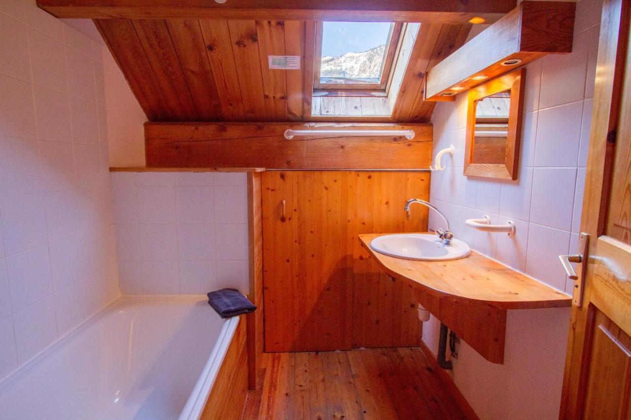 Chalet Le Melezin Hameau Des Chazals Nevache Hautes Alpes Εξωτερικό φωτογραφία