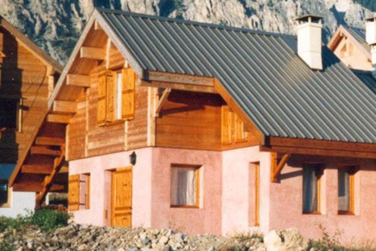 Chalet Le Melezin Hameau Des Chazals Nevache Hautes Alpes Εξωτερικό φωτογραφία